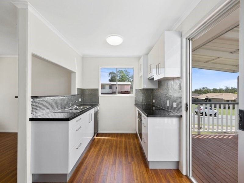 27 Eagle Street, Goodna QLD 4300