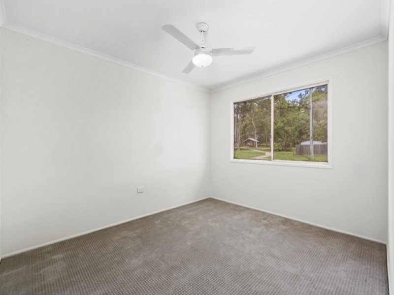 27 Eagle Street, Goodna QLD 4300