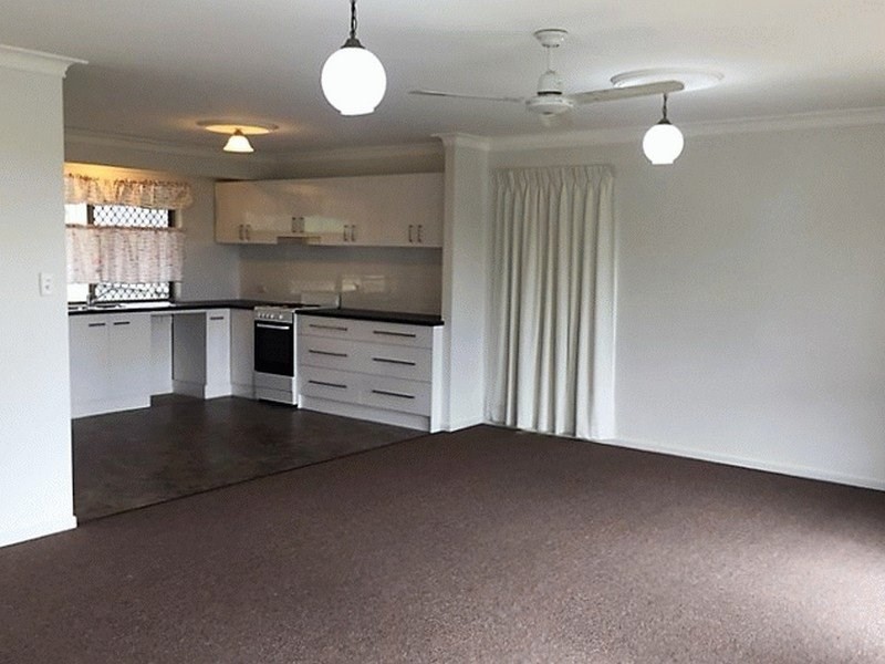 92 Highbury Drive, Redbank Plains QLD 4301
