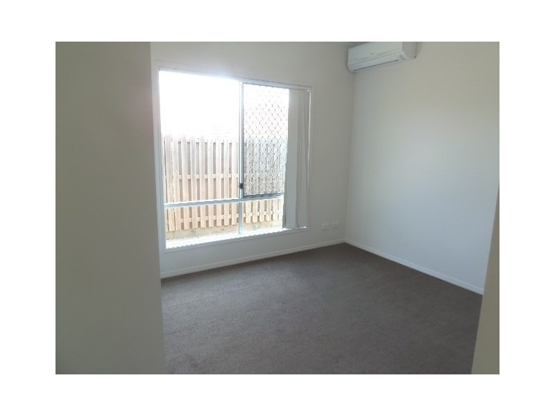 15 Lovely Court, Redbank Plains QLD 4301