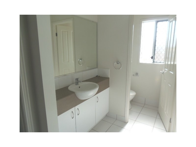 15 Lovely Court, Redbank Plains QLD 4301