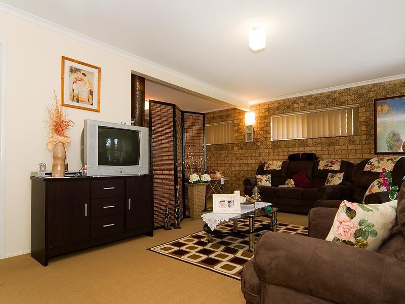 Bellbird Park QLD 4300
