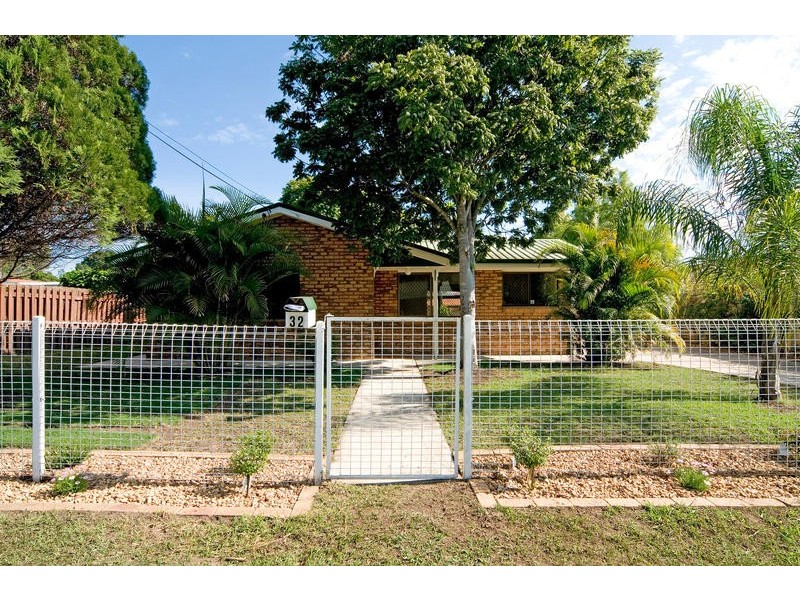 32 Batman Drive, Redbank Plains QLD 4301
