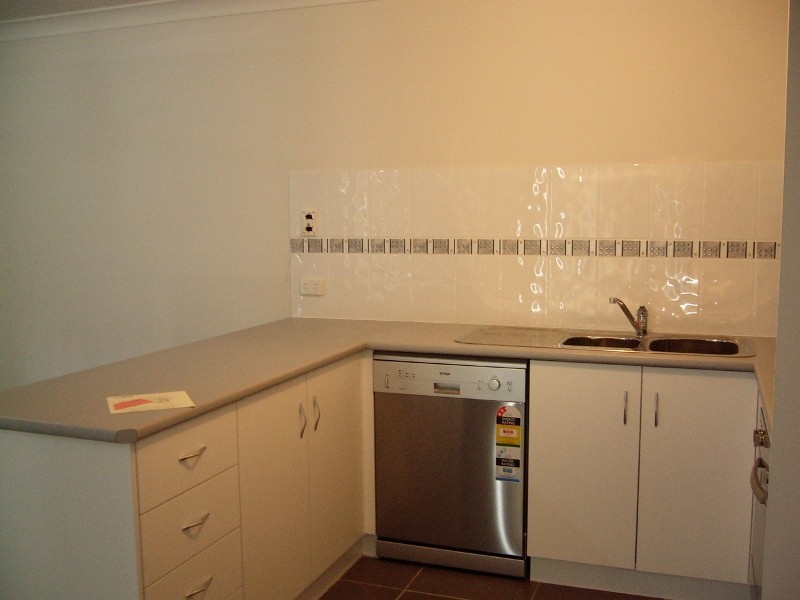 1/10 Bonogin Court, Redbank Plains QLD 4301