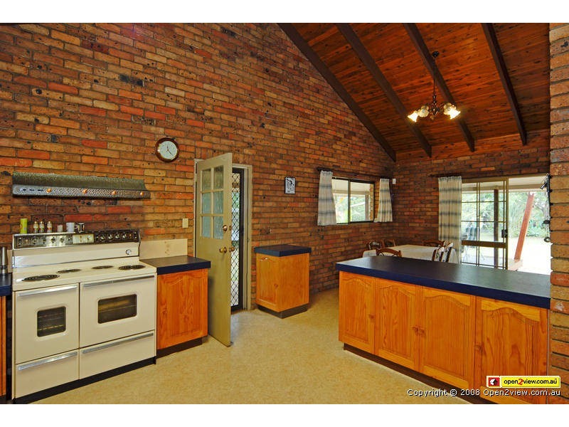 216 Jones Road, Bellbird Park QLD 4300