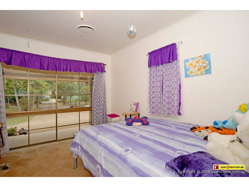 216 Jones Road, Bellbird Park QLD 4300