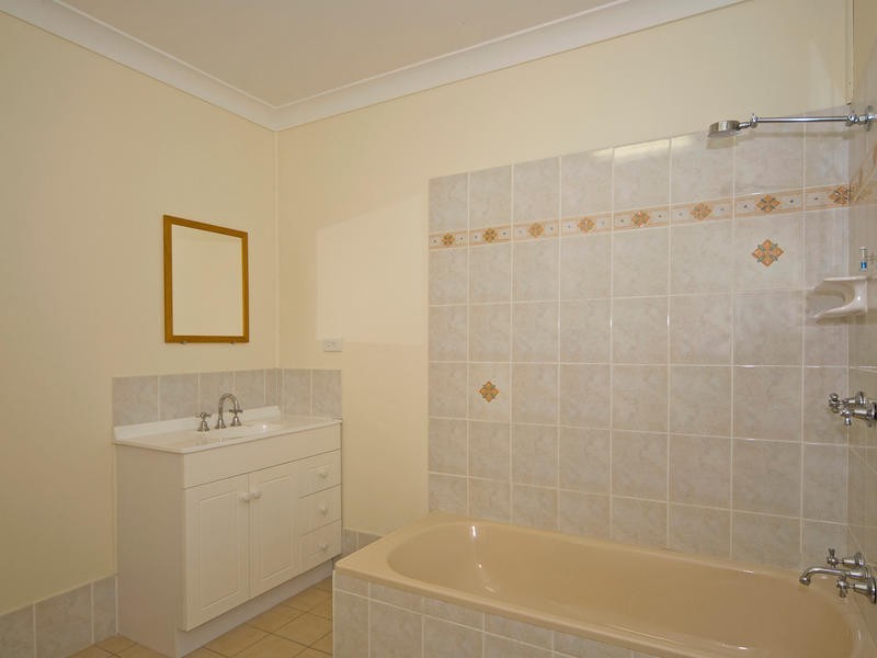 127 Cochrane Street, Camira QLD 4300