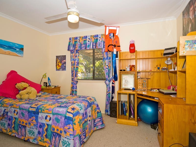 21 Allamanda Drive, Camira QLD 4300