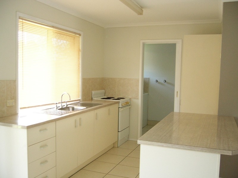 1/5 Broadfoot Drive, Goodna QLD 4300