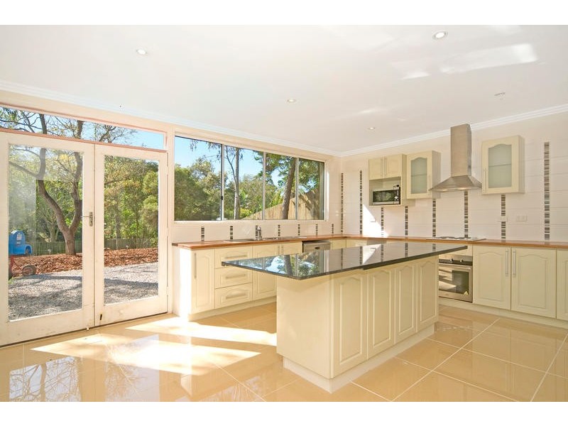 10 Barkala Street, Redbank Plains QLD 4301