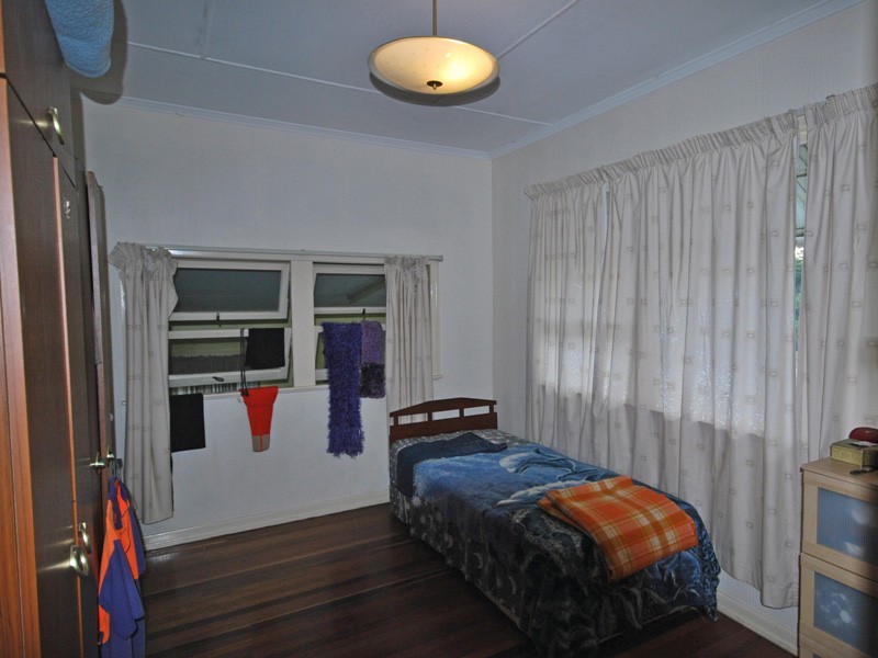 73 Grenadier Circuit, Ebbw Vale QLD 4304