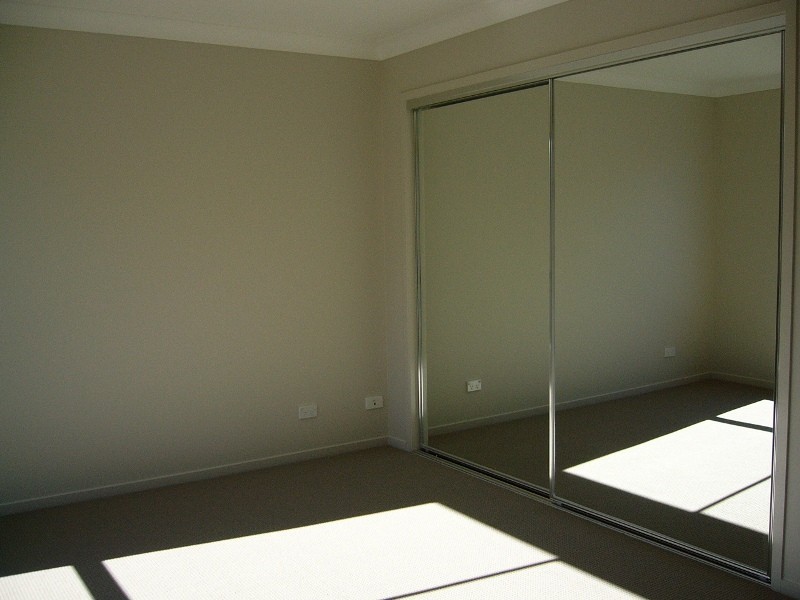 8 Deborah Drive, Collingwood Park QLD 4301