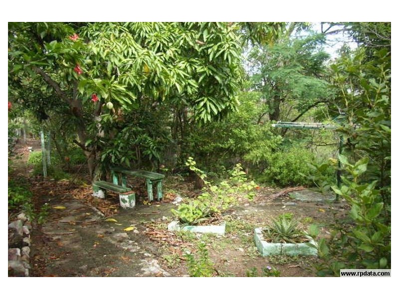27 High Street, Bundamba QLD 4304