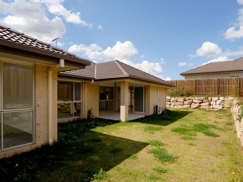 18 Nicholls Drive, Redbank Plains QLD 4301