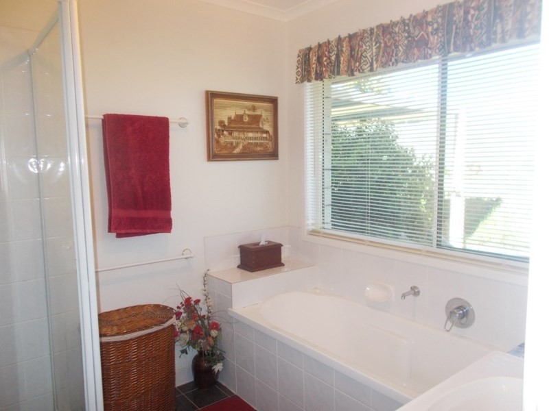 400 Postmans Track, Minden QLD 4311