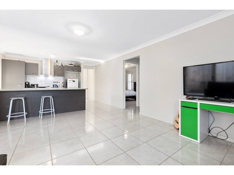 12 Boundary Street, Bundamba QLD 4304