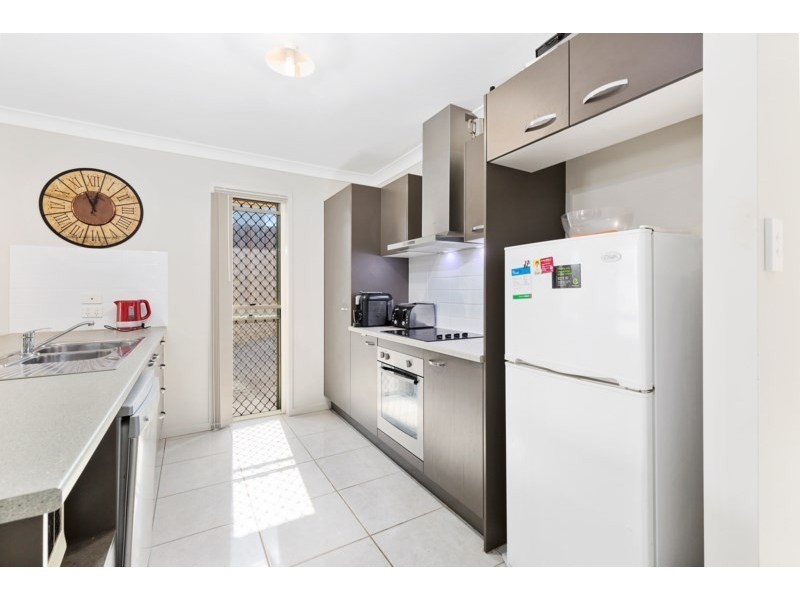 12 Boundary Street, Bundamba QLD 4304