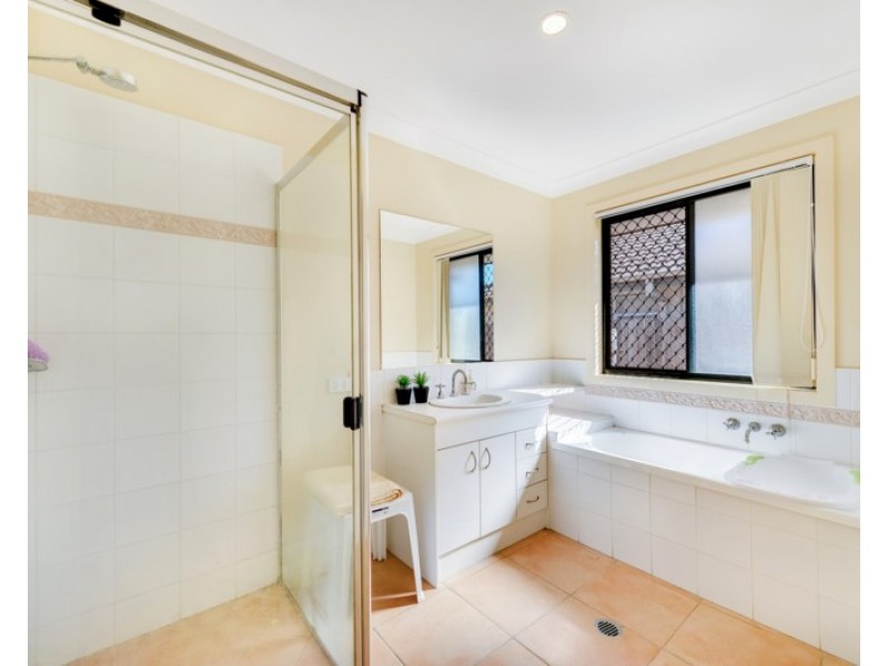 73 Tone Drive, Collingwood Park QLD 4301