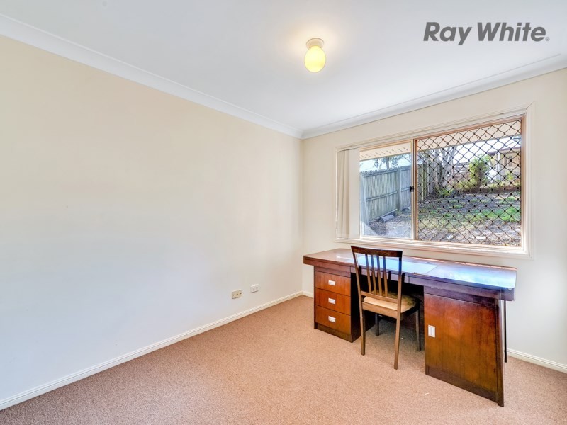 9 Azure Street, Goodna QLD 4300