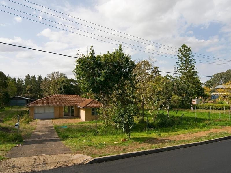 5-7 Shanahan Parade, Redbank Plains QLD 4301