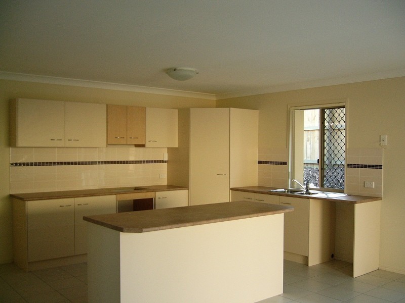 24 Skinner Street, Collingwood Park QLD 4301