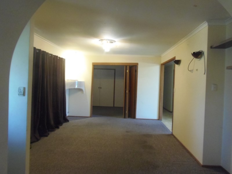 80 Queen, Goodna QLD 4300