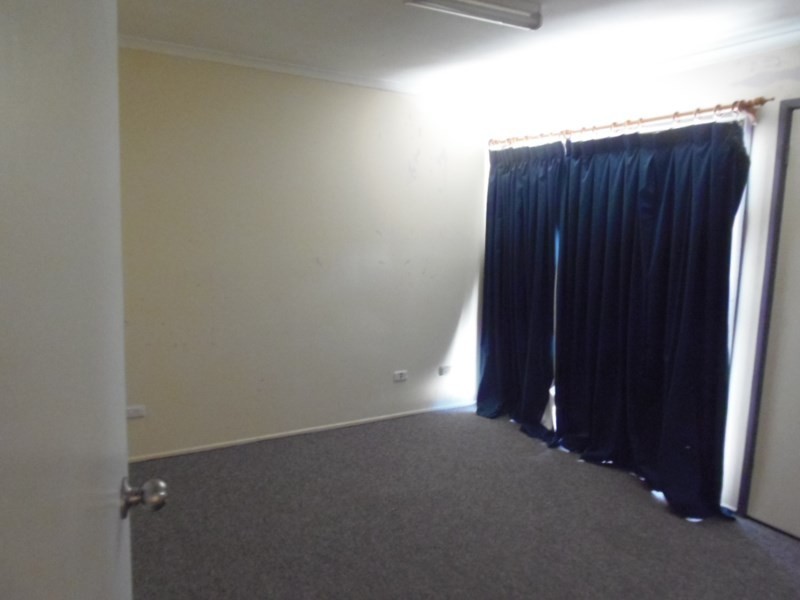 80 Queen, Goodna QLD 4300