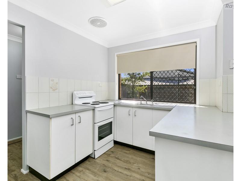 2/39 Somerfield Street, Redbank Plains QLD 4301