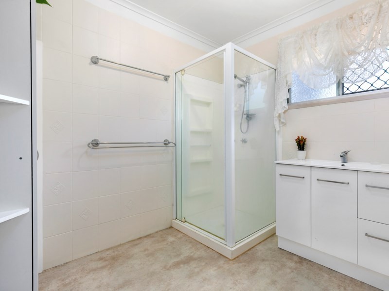 136 Old Ipswich Road, Riverview QLD 4303