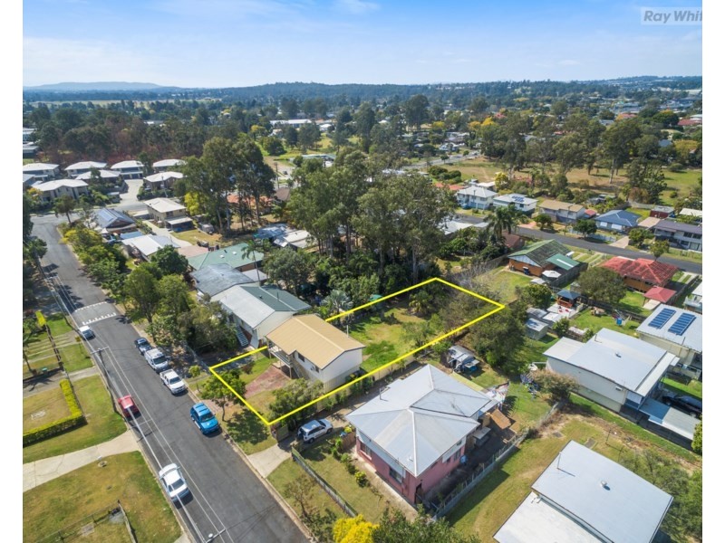 10 Richardson Street, Goodna QLD 4300