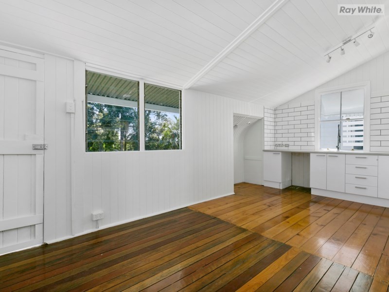 40a Brisbane Road, Redbank QLD 4301