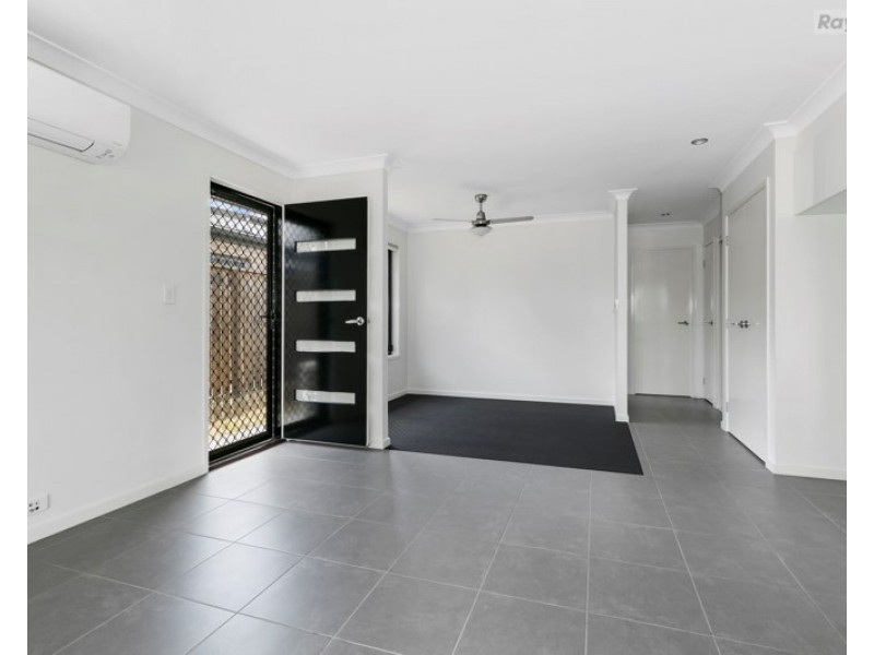 1/47 Christie Crescent, Bellbird Park QLD 4300