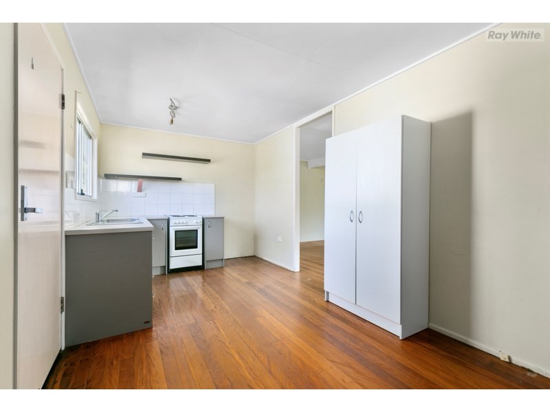 89 Redbank Plains Road, Goodna QLD 4300