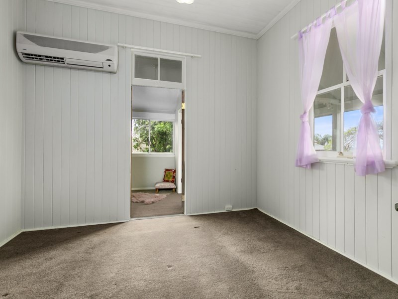 53 Queen Street, Goodna QLD 4300