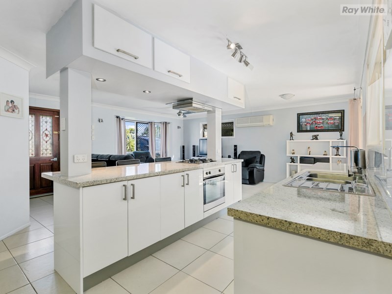 39 Cameron Street, Redbank Plains QLD 4301
