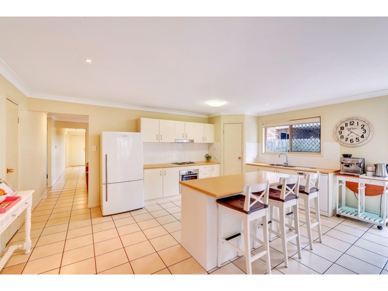 9 Brigalow Lane, Redbank QLD 4301