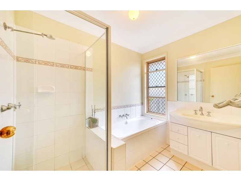 9 Brigalow Lane, Redbank QLD 4301