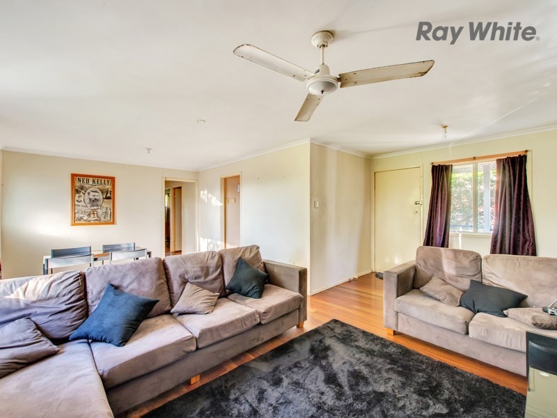 4 Warry Street, Gailes QLD 4300