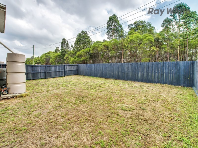 8 Heathwood Place, Collingwood Park QLD 4301