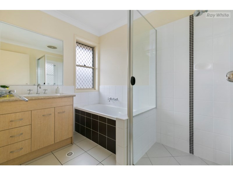 3 Sands Court, Collingwood Park QLD 4301