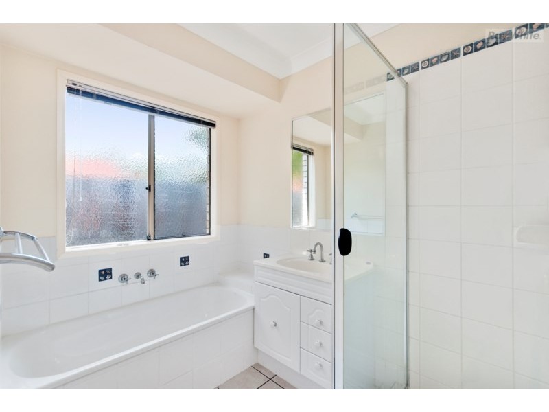 69 Lavender Street, Springfield Lakes QLD 4300