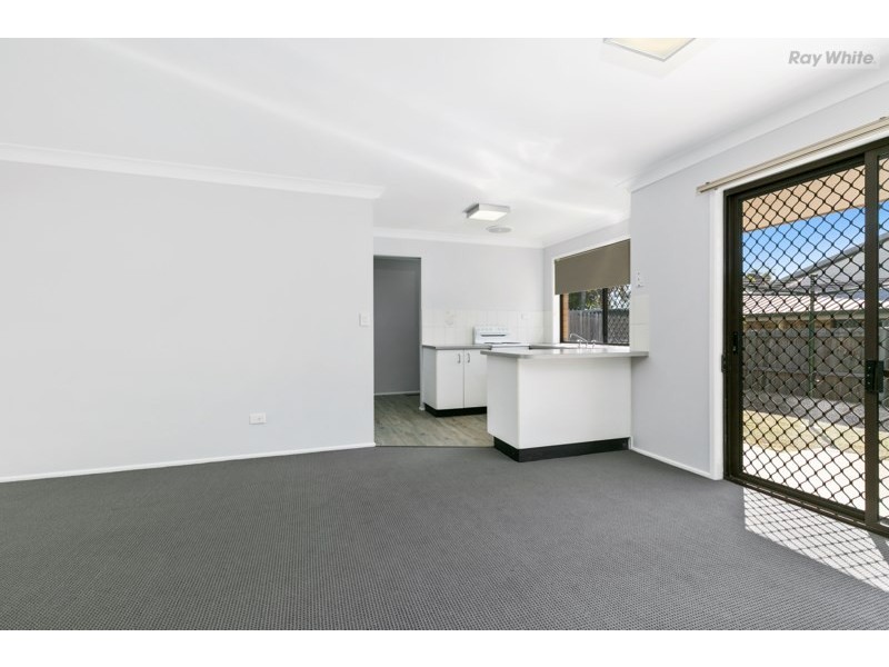 2/39 Somerfield Street, Redbank Plains QLD 4301