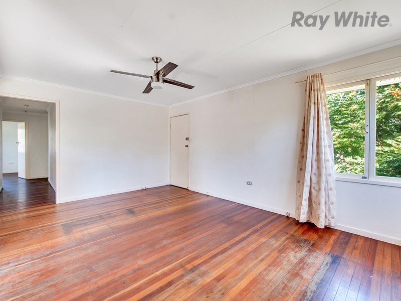 24A Spencer Street, Redbank QLD 4301