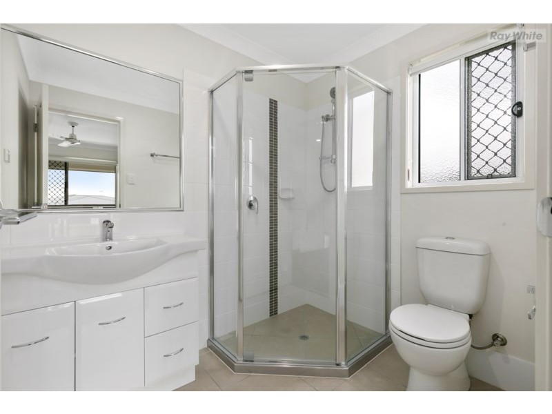 2/20 Juxgold Avenue, Collingwood Park QLD 4301