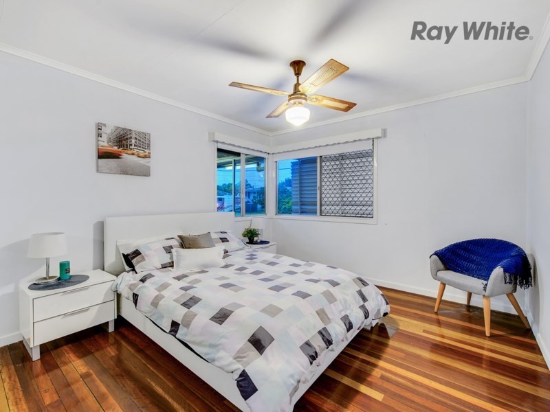 21 Dorricott Crescent, Goodna QLD 4300
