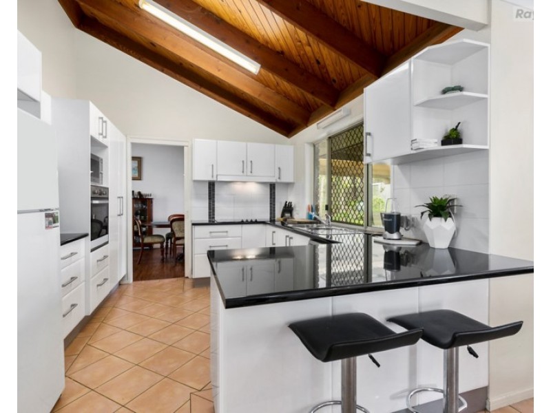 12 Hannant Street, Collingwood Park QLD 4301