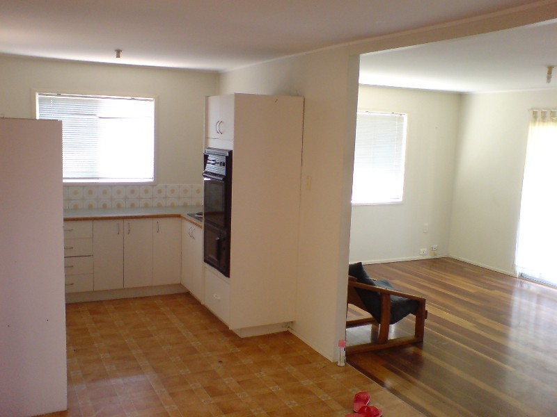 5 Ipswich Street, Riverview QLD 4303