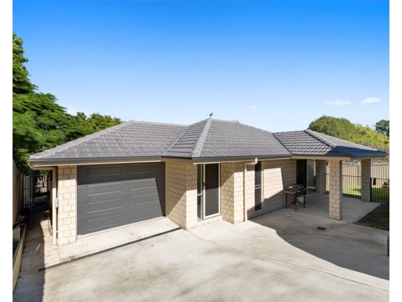 12 Boundary Street, Bundamba QLD 4304