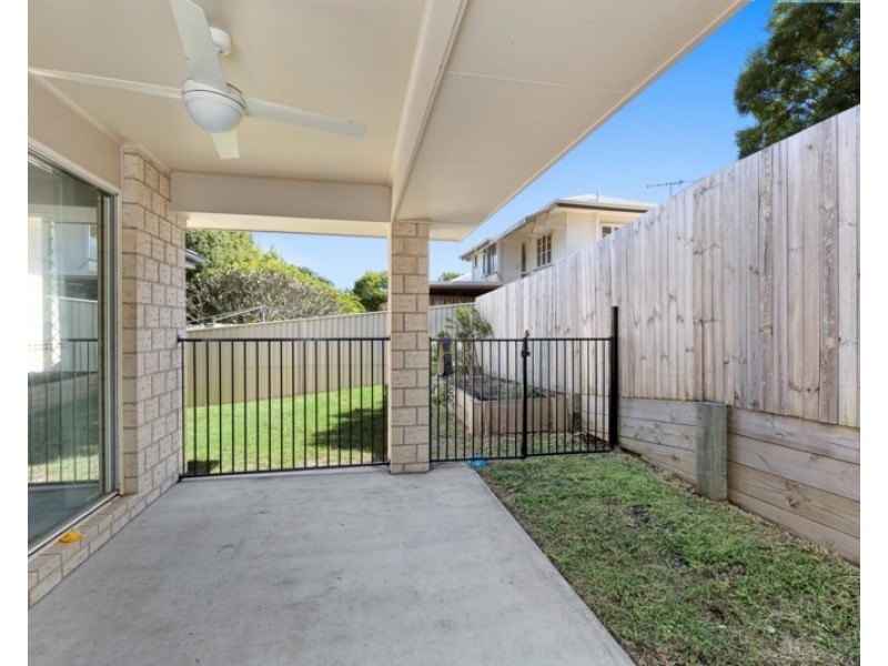 12 Boundary Street, Bundamba QLD 4304