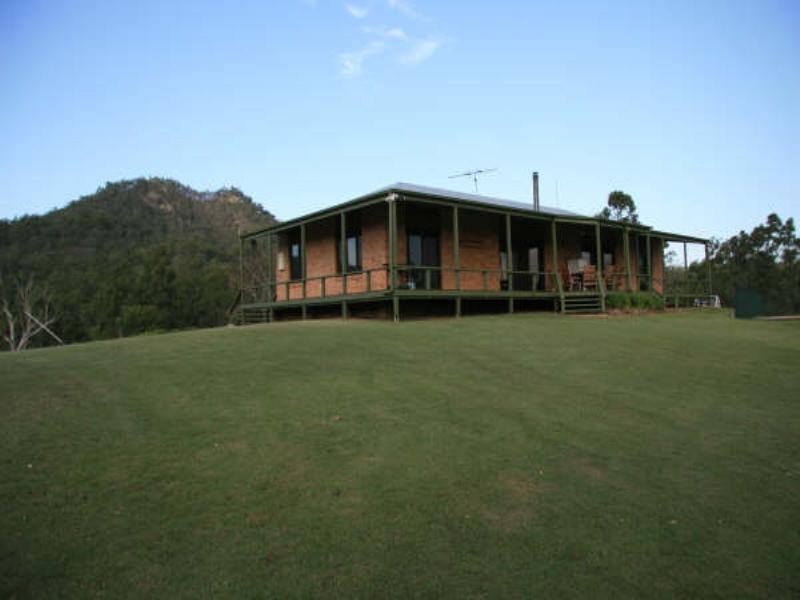 Peak Crossing QLD 4306